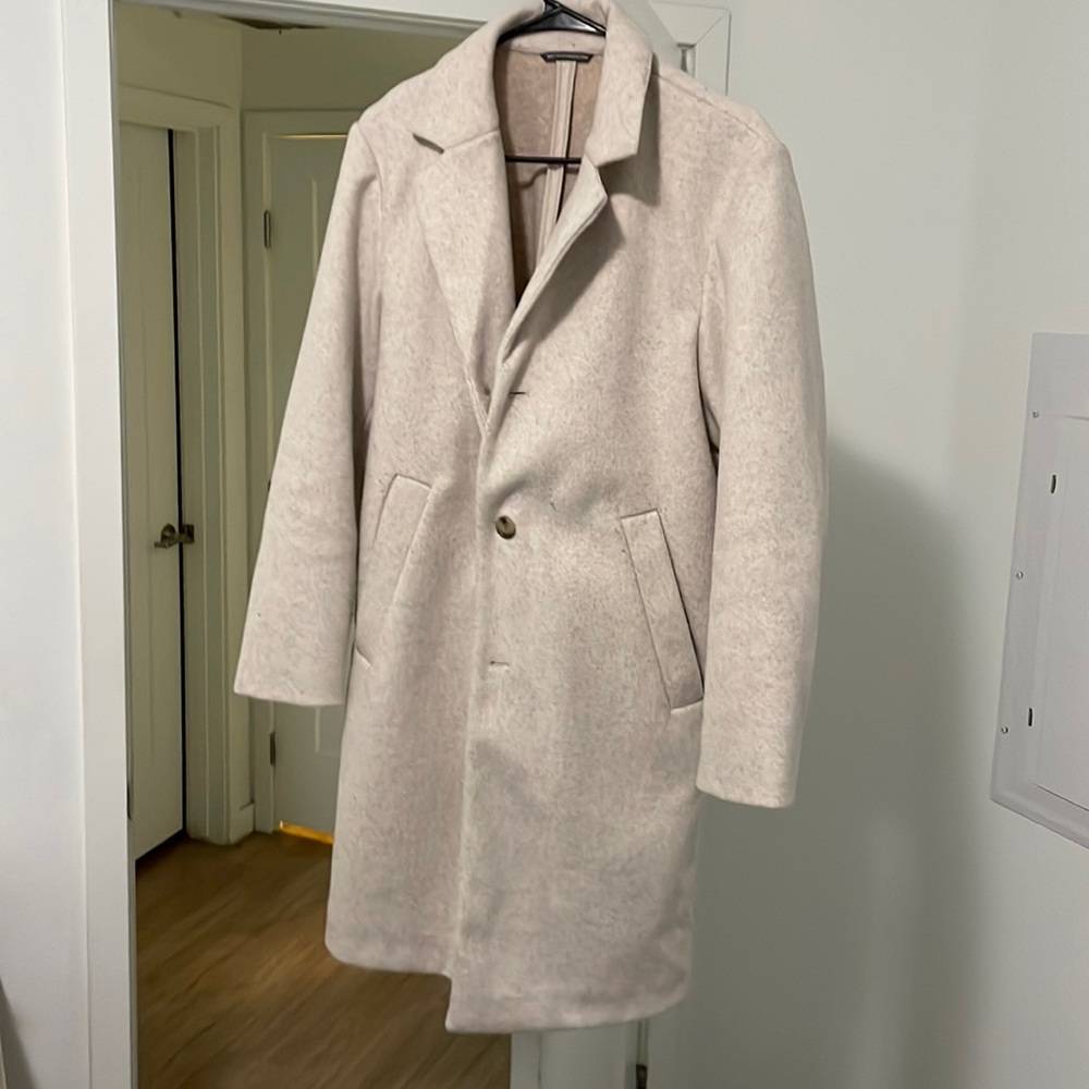 Mid length overcoat